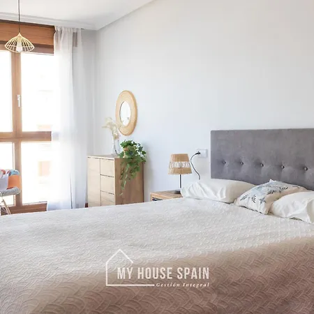 Myhousespain - Playa De Poniente, Con Vistas Al Mar Y Parking Gratuito Gijón