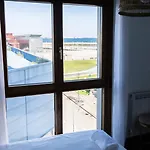 Myhousespain - Playa De Poniente, Con Vistas Al Mar Y Parking Gratuito Διαμέρισμα *